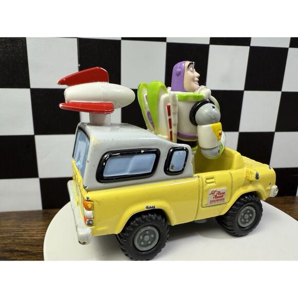 Disney Toy Story Buzz Lightyear in Diecast Pizza Planet Truck Metal Car - Picture 3 of 9